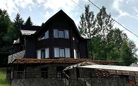 Будинок у горах